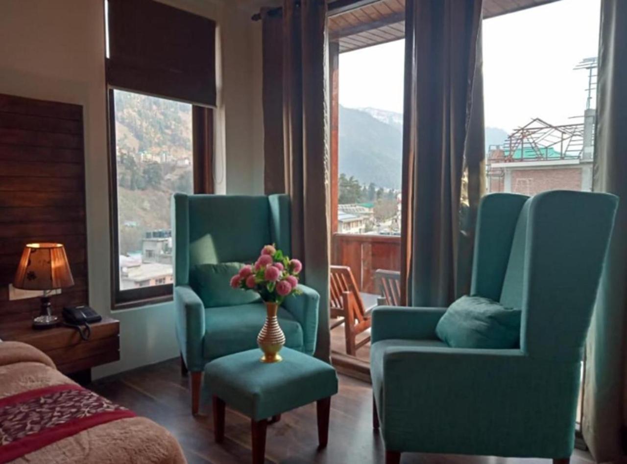 The Spruce Mansion Hotel Manali  Exterior photo
